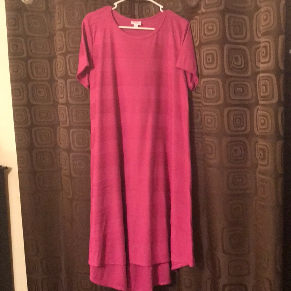 EUC Lularoe pink pintuck Carly XL